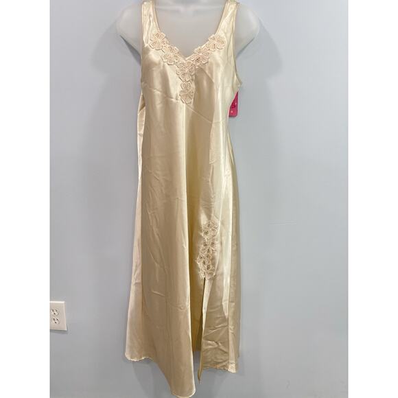 Bed of Roses Other - NEW Bed of Roses Women's L Champagne Satin Nightgown Lace Trim Honeymoon
